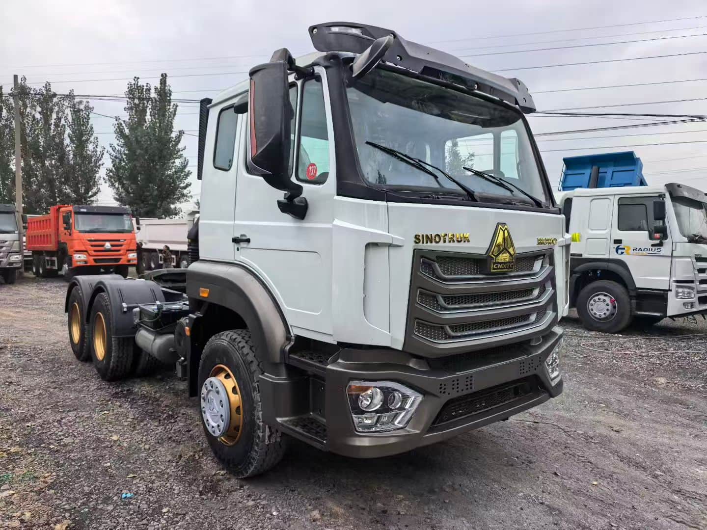 Trator SINOTRUK HOWO